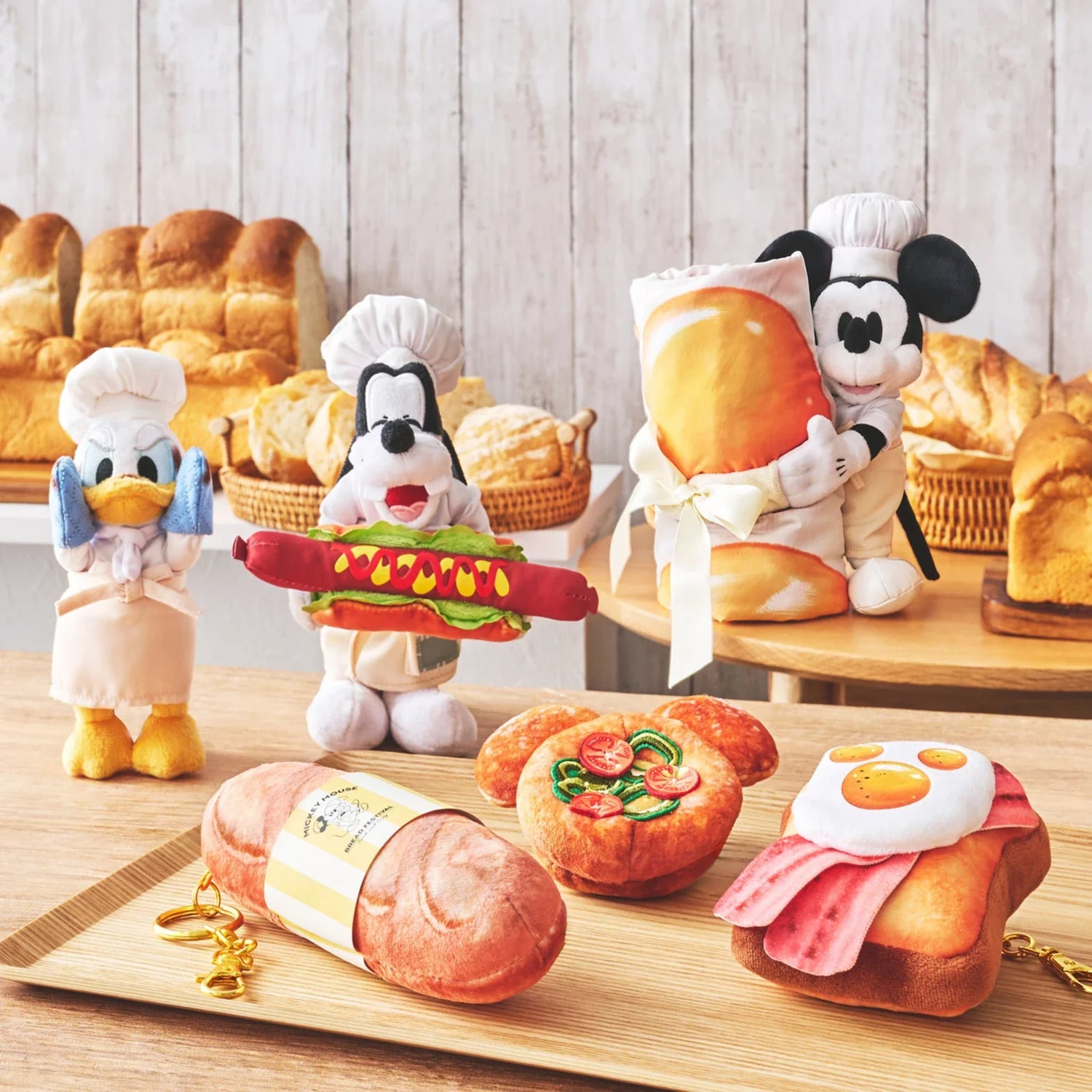 MICKEY'S BAKERY (30/3)