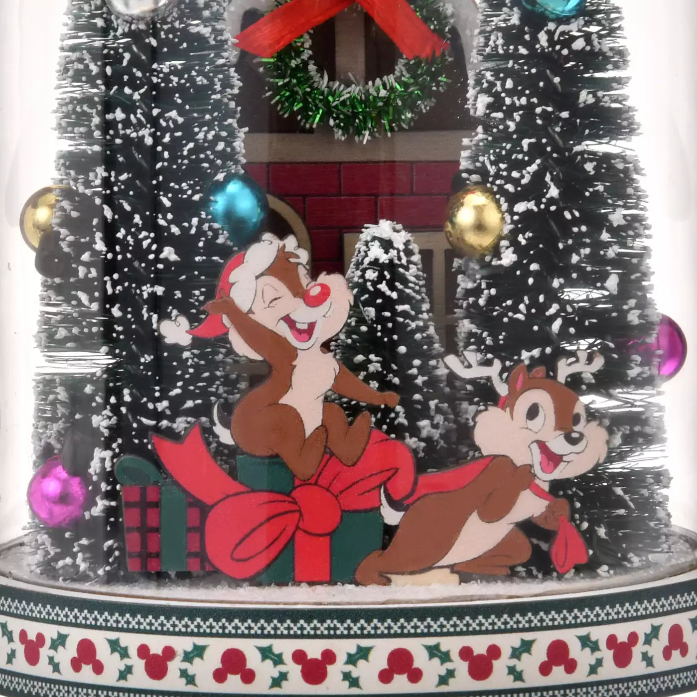 Disney Christmas 25 - Chip Dale Ornament Light-Up