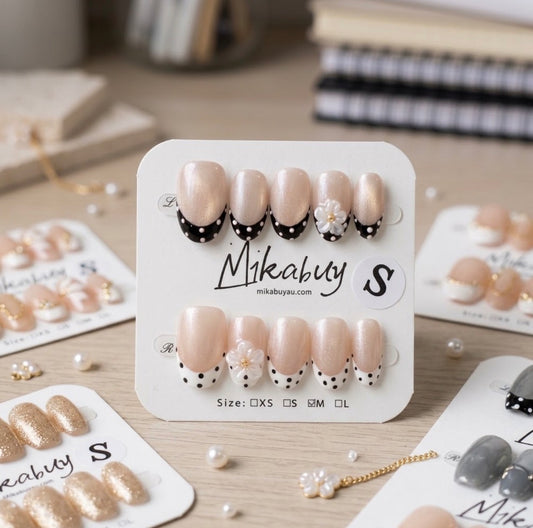 Short Oval - Black & White French Dot (S)